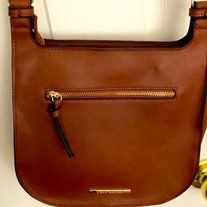 Steven Madden brown cross over